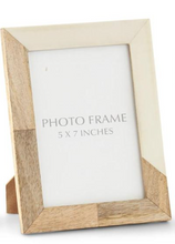 Load image into Gallery viewer, WOOD CREAM FRAME
