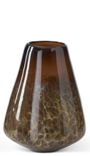 Load image into Gallery viewer, BRWN CRM GLS VASE
