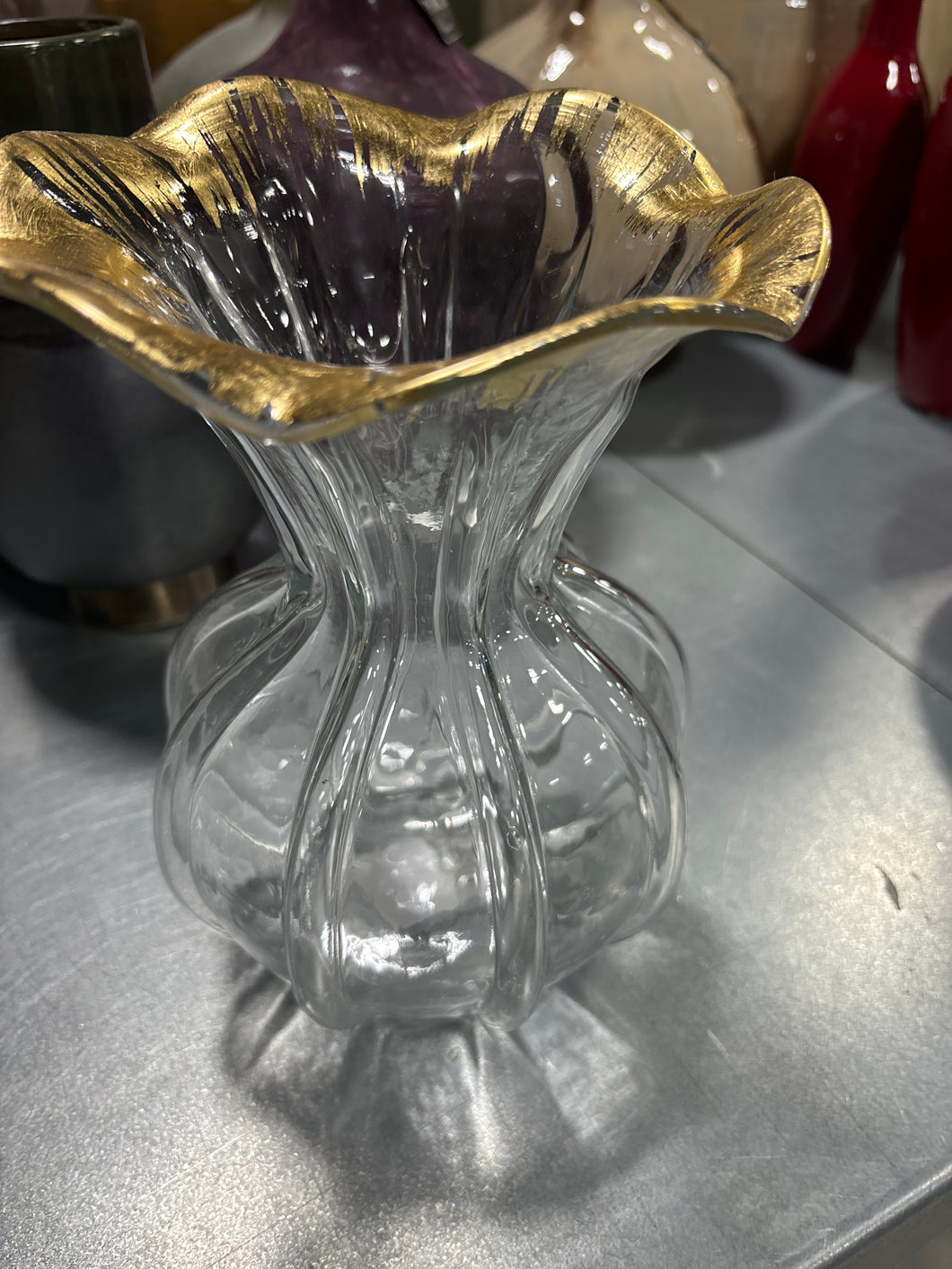 LG RUFFLD GOLD GLSS VASE