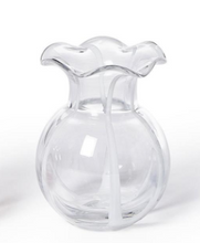 Load image into Gallery viewer, RUFFLD RIBBN VASE
