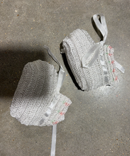 Load image into Gallery viewer, BONNET BOOTIE SET
