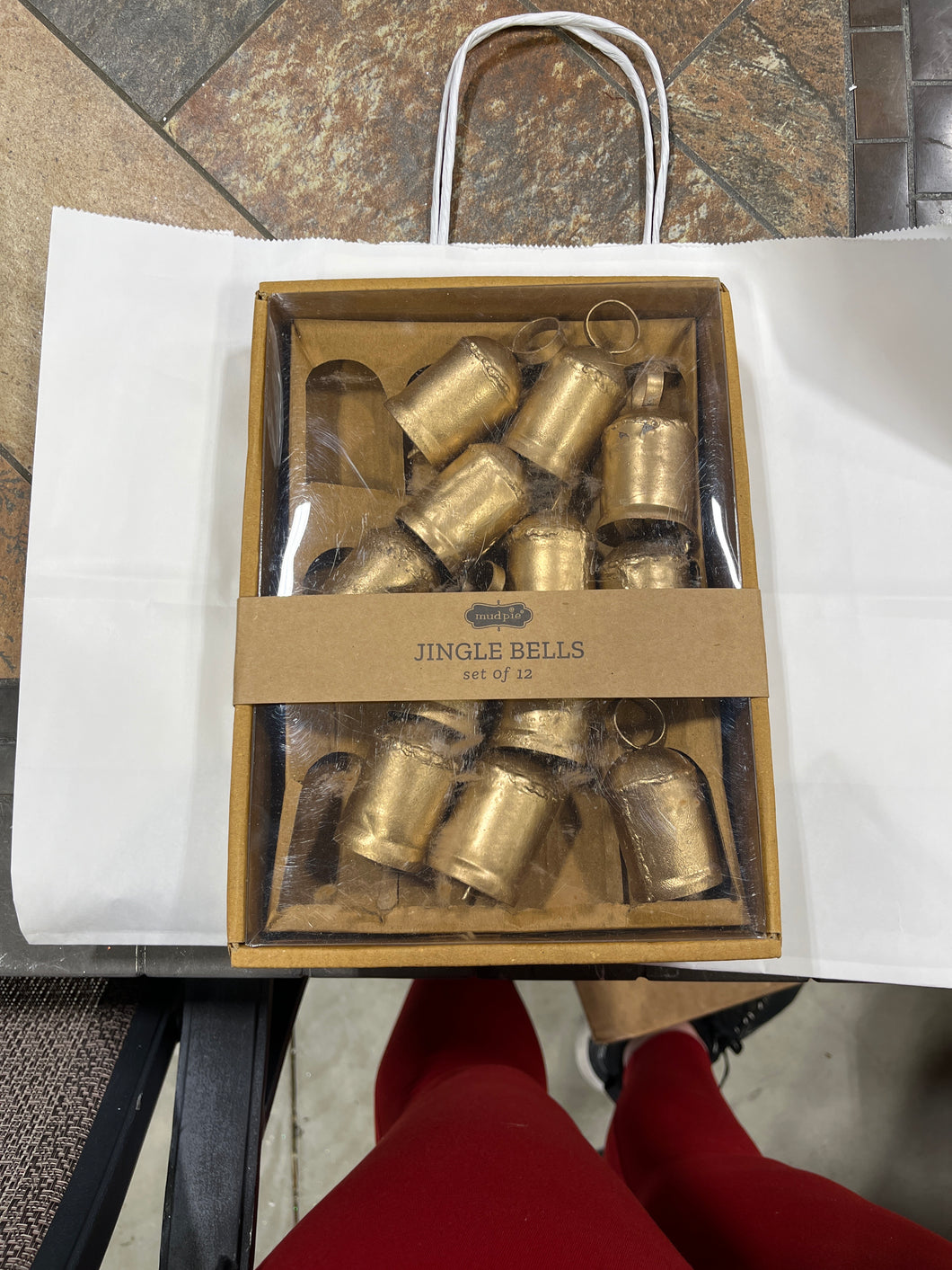 12 JINGLE BELLS