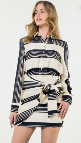 NAVY STRIPE DRESS