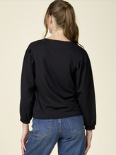 Load image into Gallery viewer, BLK PLEATD SLEEVE TOP
