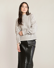 Load image into Gallery viewer, GRAY WHT STITCH SWTR
