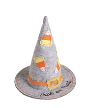 Load image into Gallery viewer, FELT WITCH HAT
