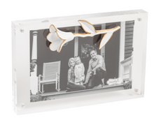 Load image into Gallery viewer, FLORAL ICON FRAME
