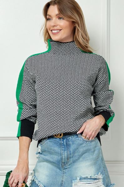 B/W GRN TURTLENECK