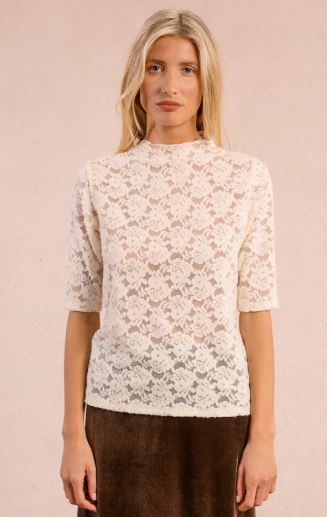 OFF WHT FLOWER TOP